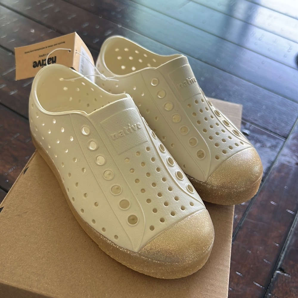 Girls Native Shoes size 10